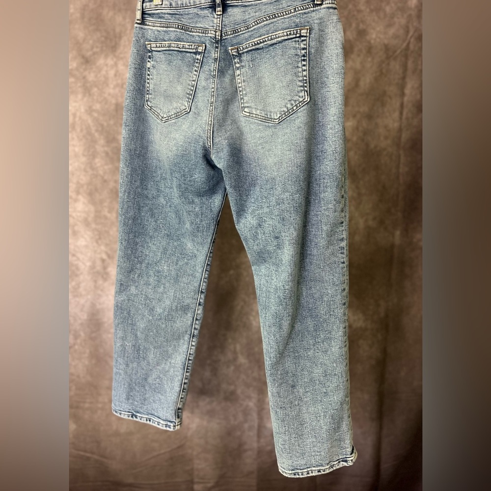 Loft Outlet Straight Petite Jeans - Picture 4 of 10